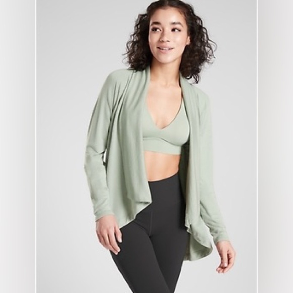 Athleta Green Nirvana Wear Two Ways Wrap Open Sweater Small